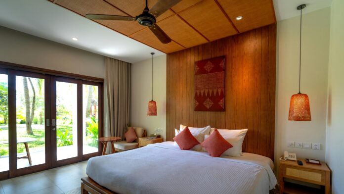 pexels-quang-nguyen-vinh-222549-14025024